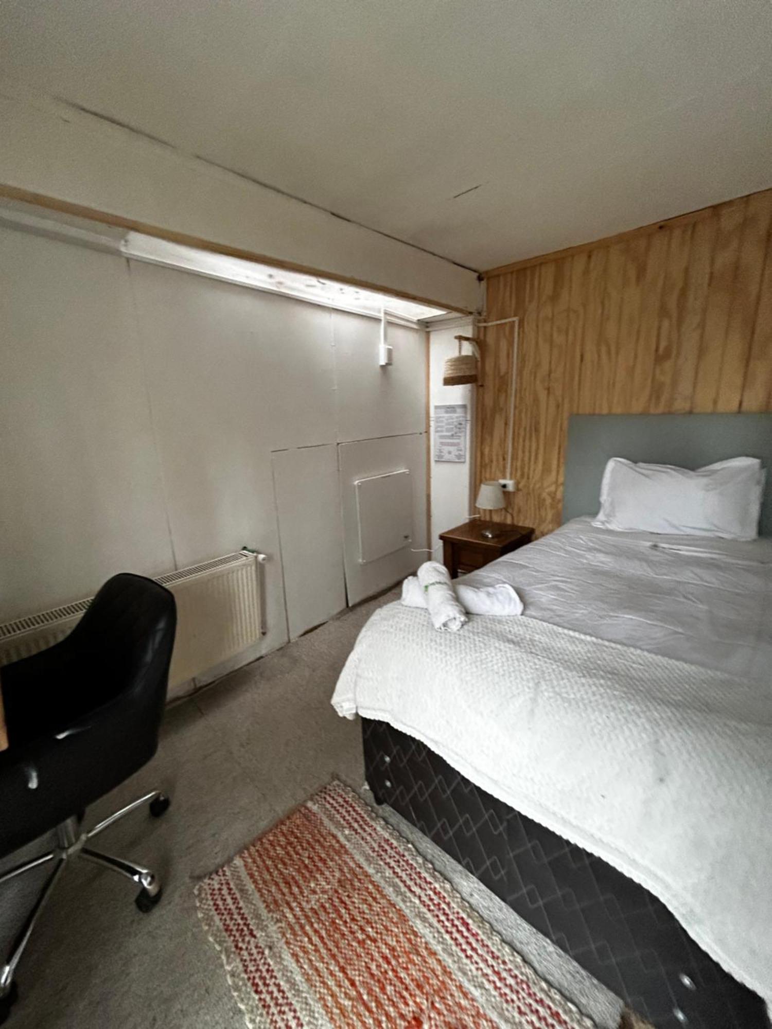 Хостел Casa Balmaceda Backpackers Койайке Экстерьер фото
